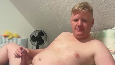BareBackMen82 webcam model stream image