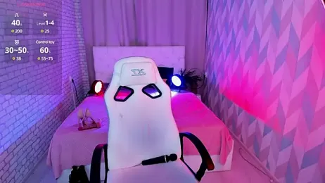 Regina_Foxy webcam model stream image