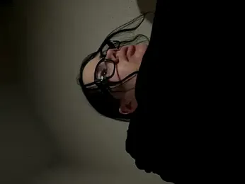 shellybttnxxx69 webcam model stream image