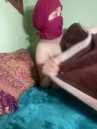 SaraChouchou webcam model stream image