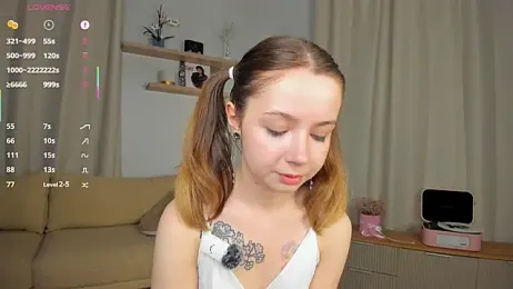 DominikaElis webcam stripchat model stream image