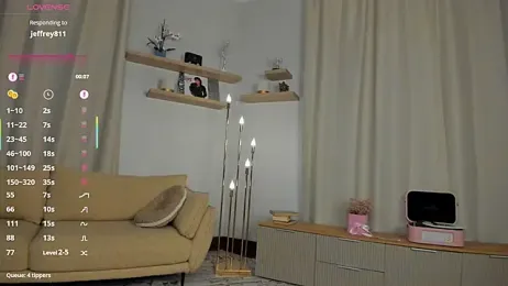 DominikaElis webcam model stream image