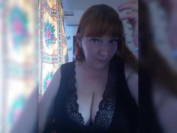 MiaLovely webcam model stream image
