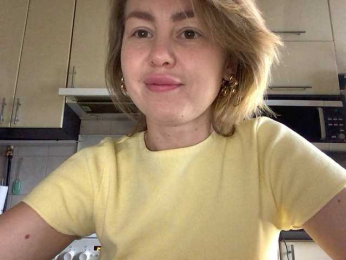 MartaLuna webcam model stream image