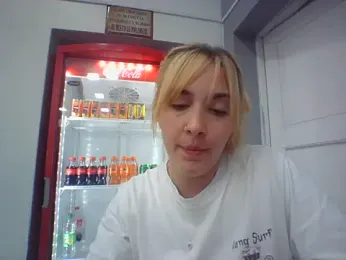 ayebran webcam model stream image