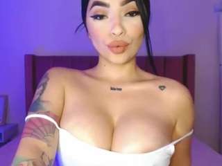 laurag4 webcam model stream image