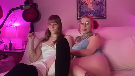 leiamegan webcam stripchat model stream image