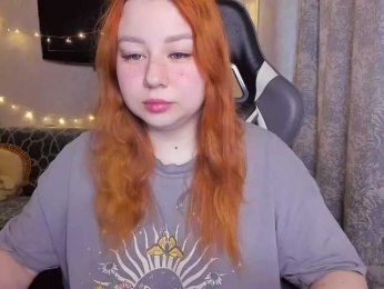 MilkaFoxy webcam model stream image