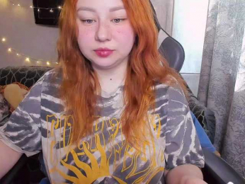 MilkaFoxy webcam model stream image