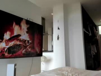miaduval webcam model stream image