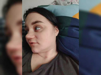 EulaSimmons webcam model stream image