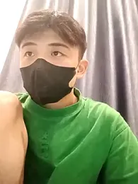 duchuutran201 webcam model stream image