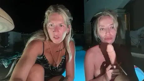 AtomBlondy webcam stripchat model stream image