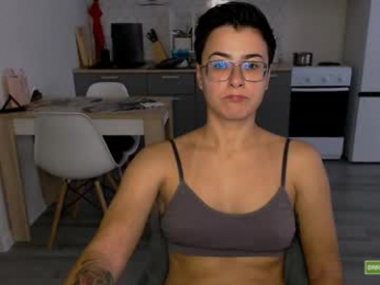 chloe_x_ webcam model stream image