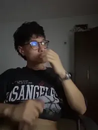 Labylaq webcam model stream image