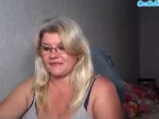 dianacrystal webcam camsoda model stream image