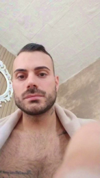 Viki84 webcam model stream image