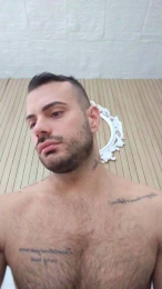Viki84 webcam model stream image