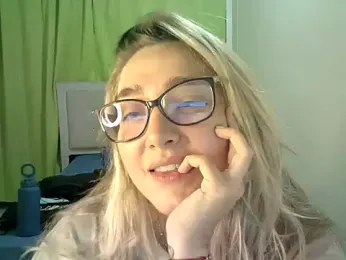 katy_pp webcam model stream image