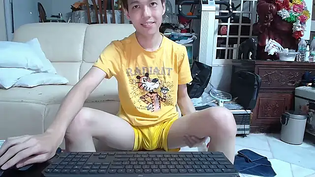 andrewooi webcam model stream image