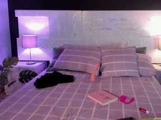 camila-nx webcam camsoda model stream image