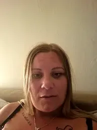 Miss-ShelbyXX webcam model stream image