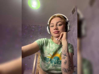ice-hot webcam model stream image