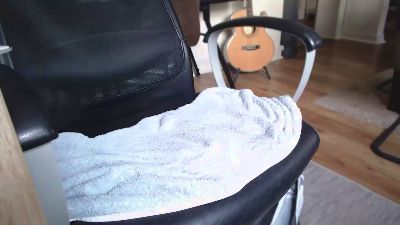 iMac_User webcam model stream image