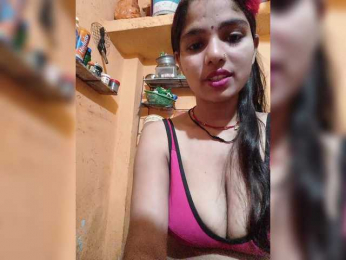 Tunnidelhi webcam model stream image