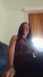 Elena9077 webcam model stream image
