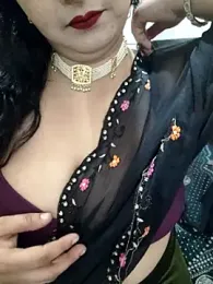 janvi_100 webcam model stream image