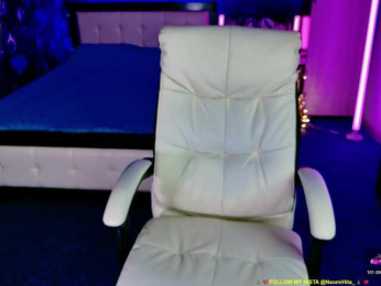 NaomiHita webcam model stream image