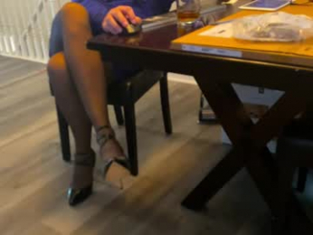 snookieq webcam model stream image