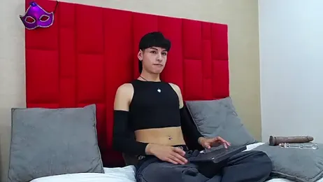 Ezra_Storm webcam model stream image