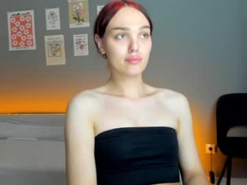 emiliarouds webcam model stream image