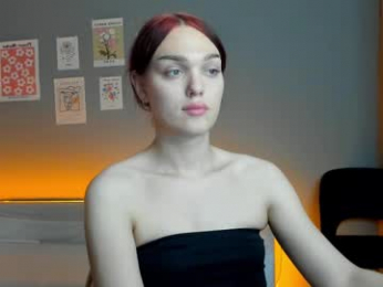 emiliarouds webcam model stream image