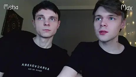 Fizz_Wood webcam model stream image