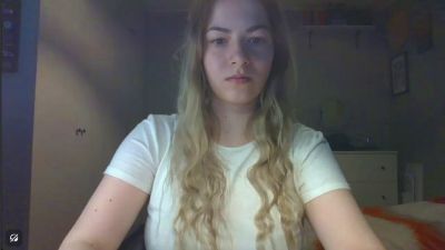 Rosie_June webcam model stream image