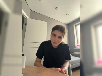 Vik04ka webcam model stream image