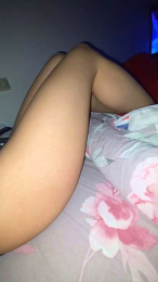 Cristiandenny webcam model stream image