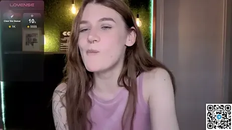 eshleeygreen webcam model stream image