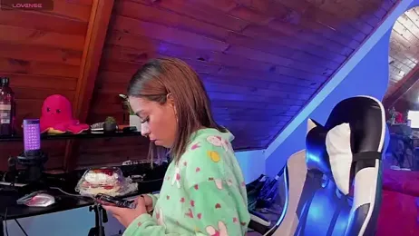 yumi_hanna webcam model stream image