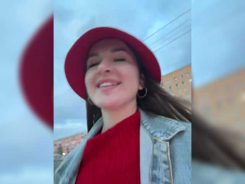 -RED_HAT- webcam model stream image