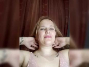 Dana18-1 webcam bongacams model stream image