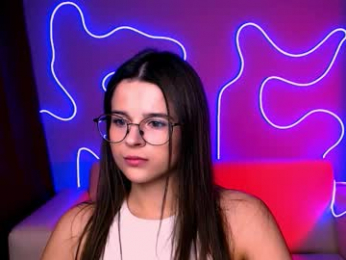 silvia_queen1 webcam chaturbate model stream image