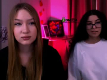 playful_sophie webcam model stream image