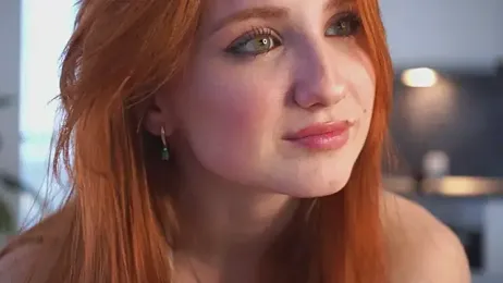 EsmaCrumbley webcam model stream image