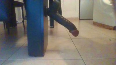 Guesh72 webcam cam4 model stream image