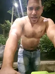 mago_vive webcam model stream image