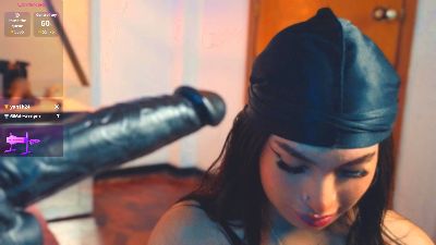 Meelfox webcam model stream image